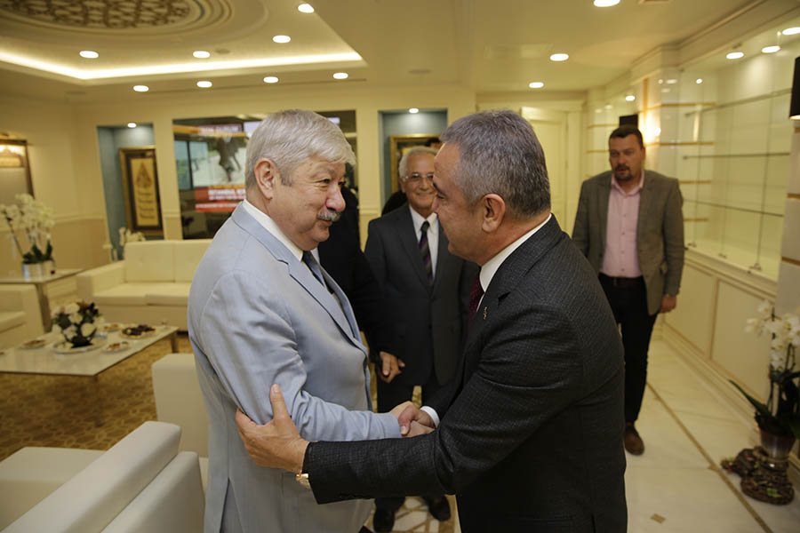 Mustafa Akaydın 1 b684c