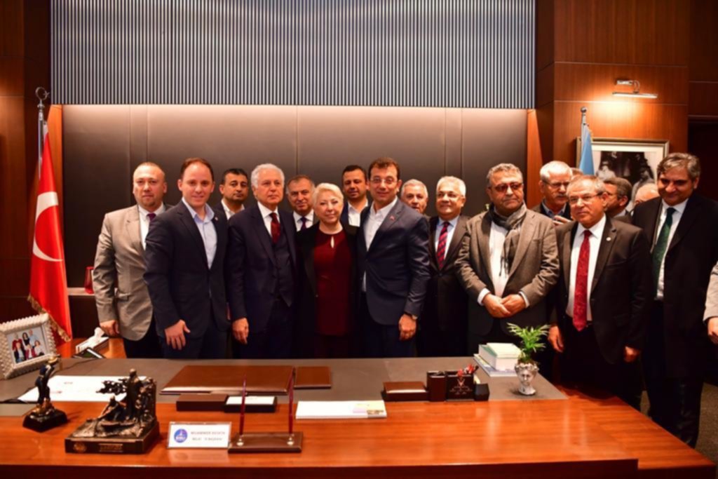 PHOTO 2019 04 16 20 02 56 46883