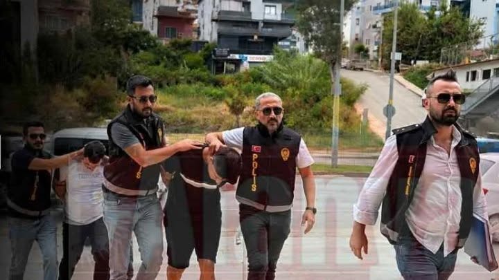 DÖVİZ BÜROSU SOYGUNCULARI ADLİYEDE...
