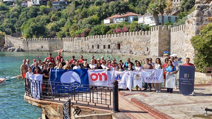 ALANYA BELEDİYESİ’NDEN DÜNYA TEMİZLİK GÜNÜ’NDE ANLAMLI ETKİNLİK...