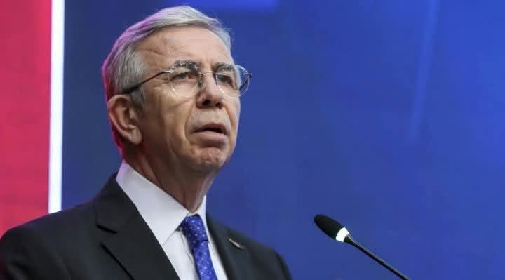 MANSUR YAVAŞ CHP'DEN İSTİFA ETTİ... 