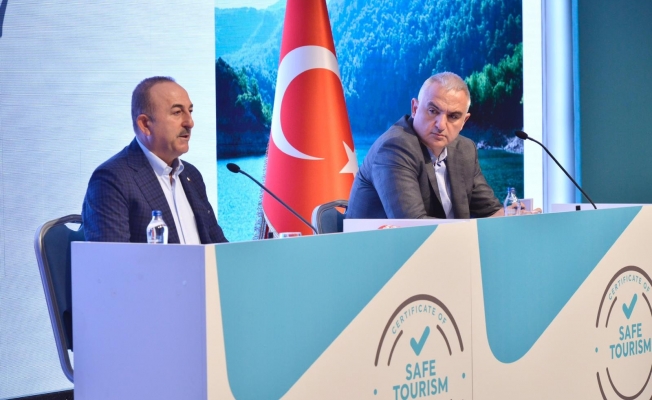 2 bakan 2 bakan cavusoglu ve bakan ersoy turizmi degerlendirdi h147561 a1464 6d2b6