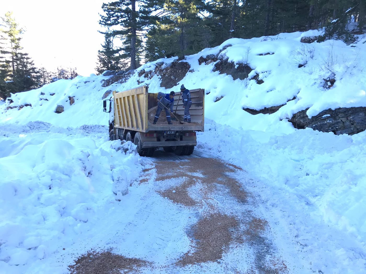 33milyon 4 kar136646152 407906513816421 3831391784182896318 n c8dcd