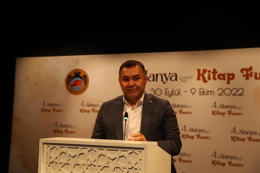 4.KİTAP FUARI 4 d9099