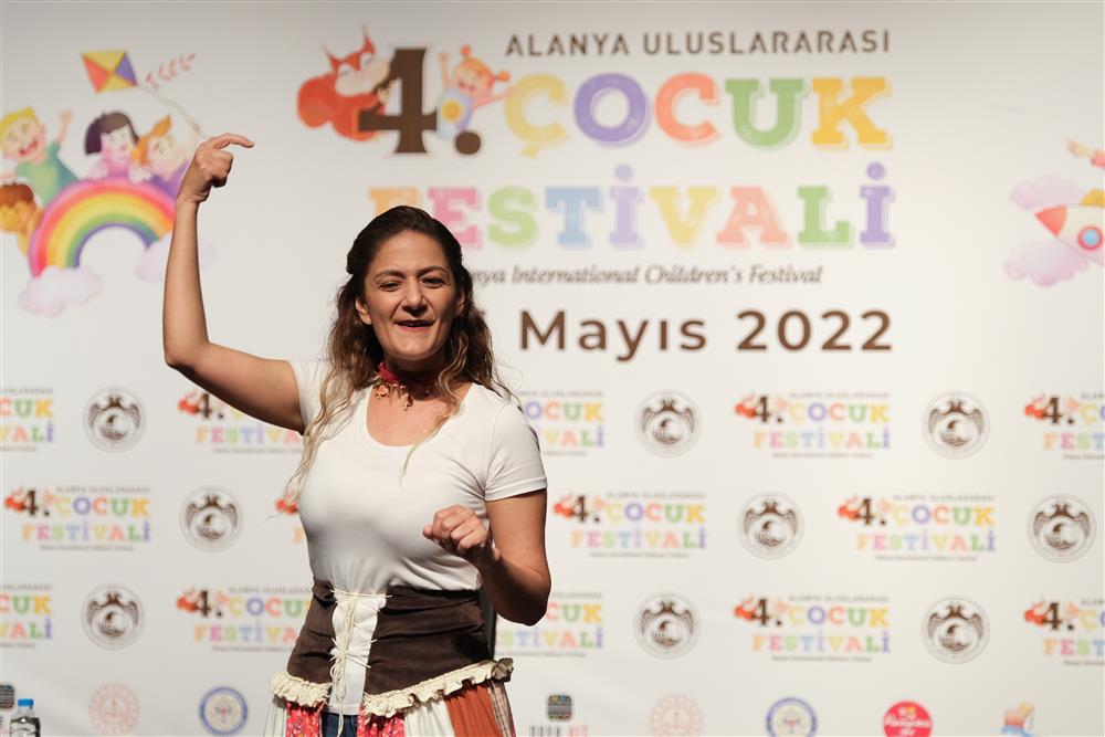 4 çocuk festivali 2 08f4f