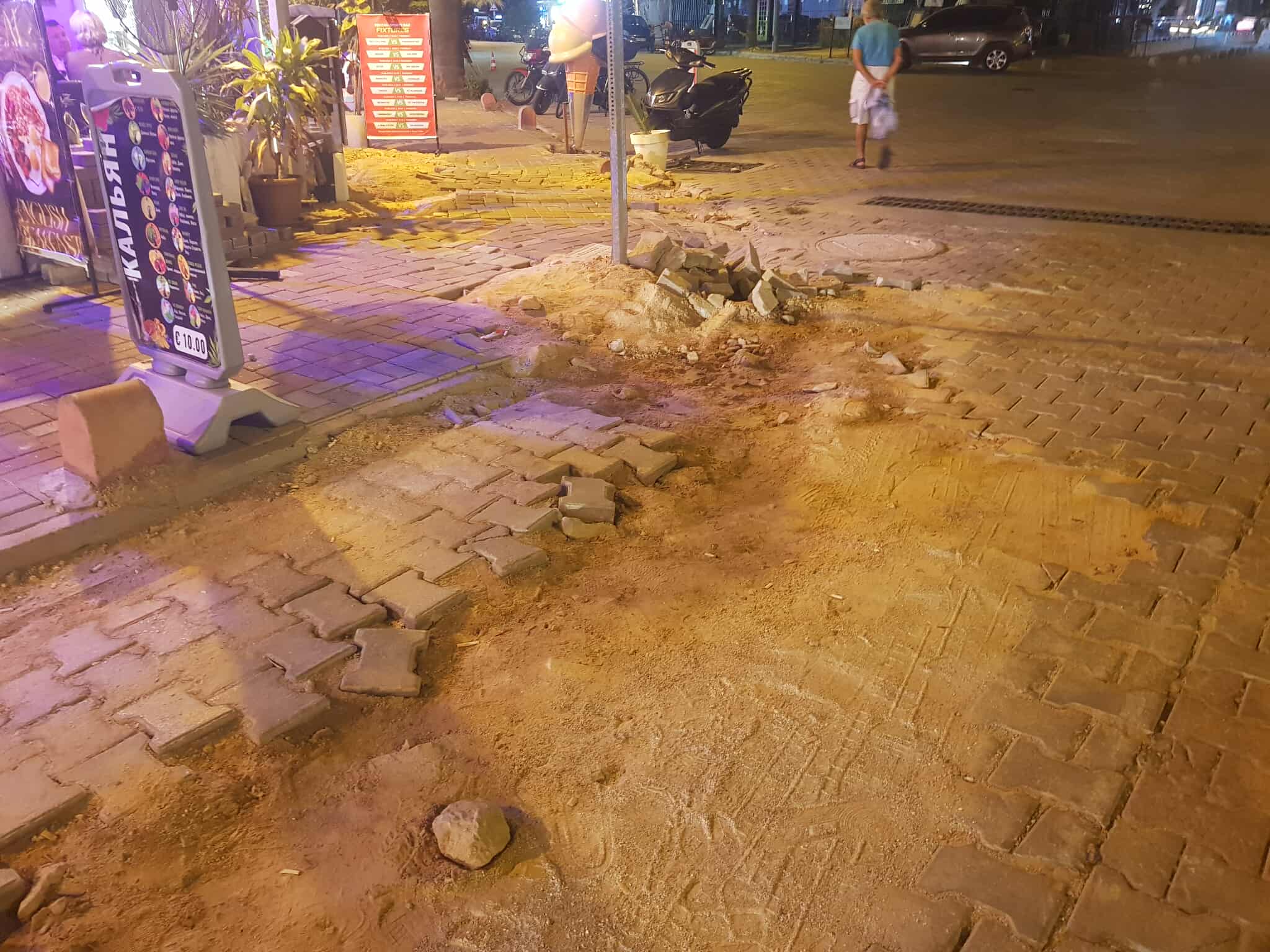 532992139 743790915102582 7023931866596020339 n 9822d