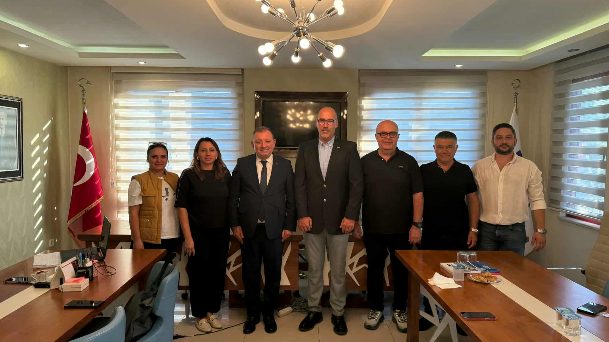 557549237 1859221598284074 327973500382216331 n 332db