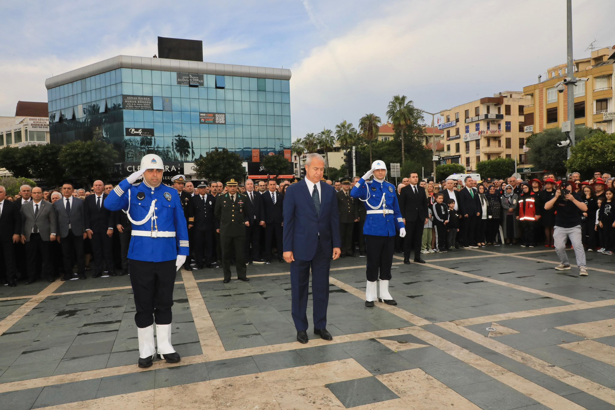 581045015 841441864907855 6034539248739676993 n 79954