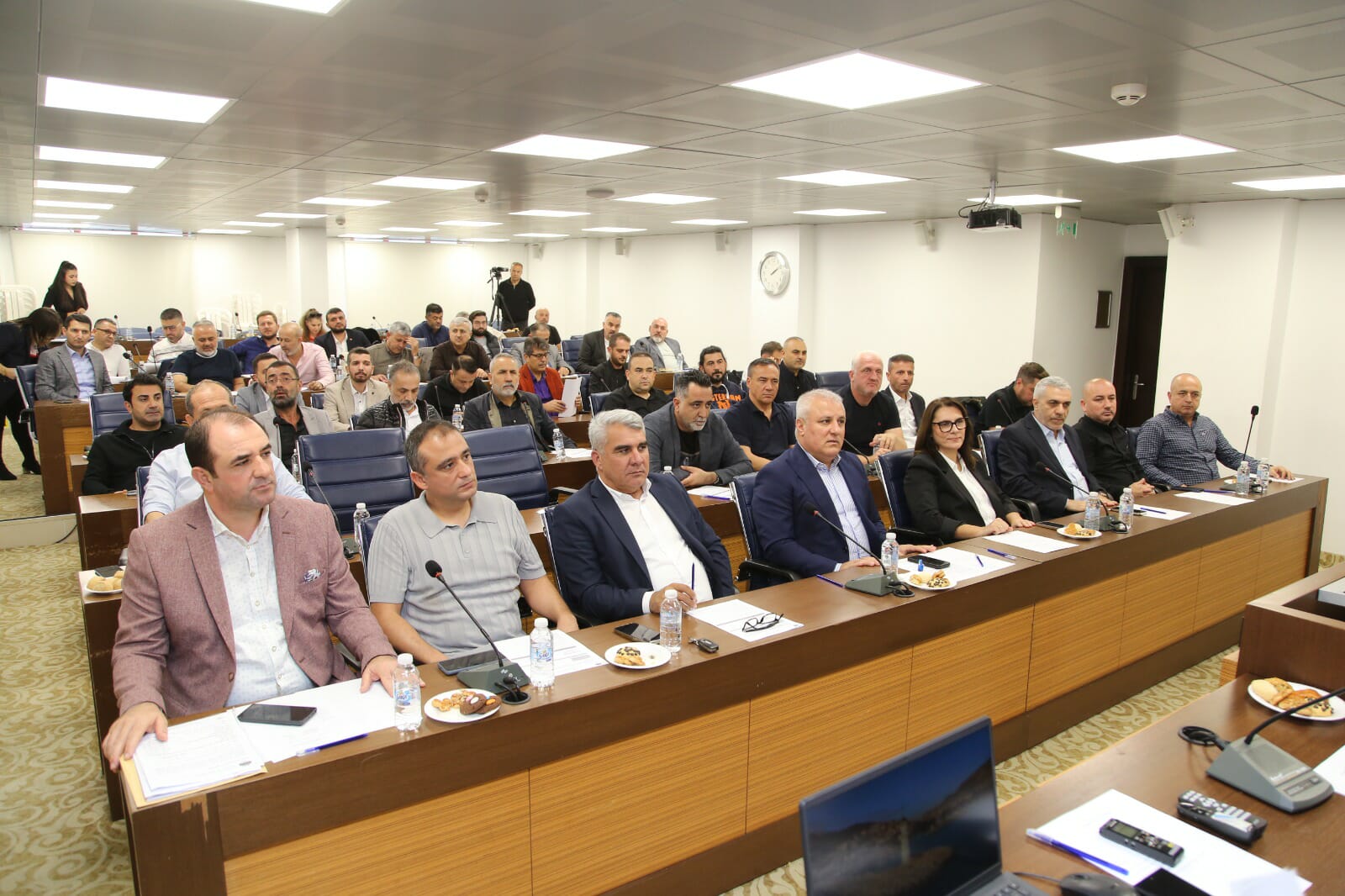 586227721 1399911475057693 5057932375071745694 n 2d279