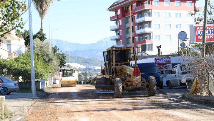 DEMİRTAŞ’TA YOL HASRETİ SONA ERİYOR...