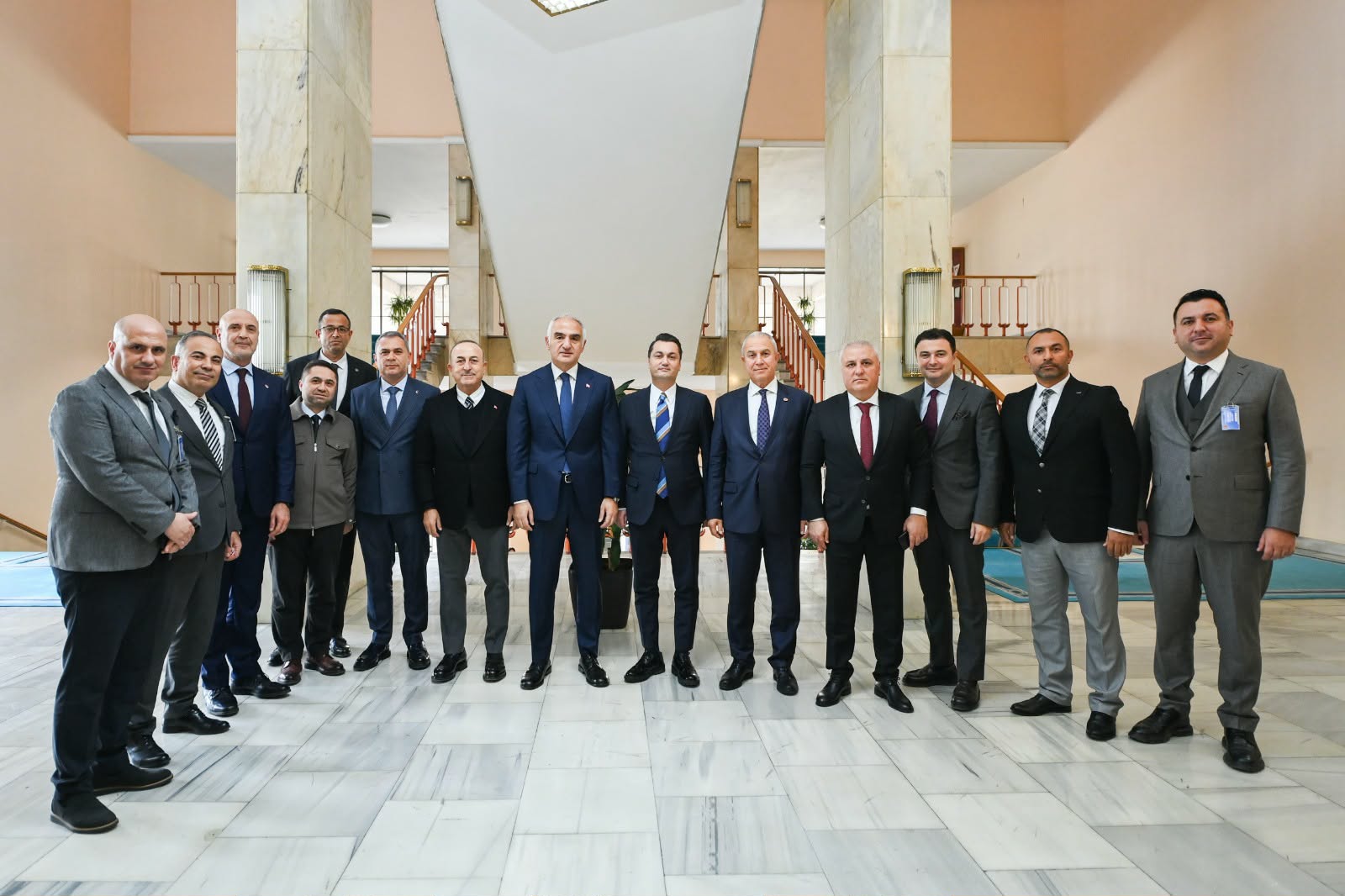 608031993 1906277986645423 7652788898905063480 n 17999