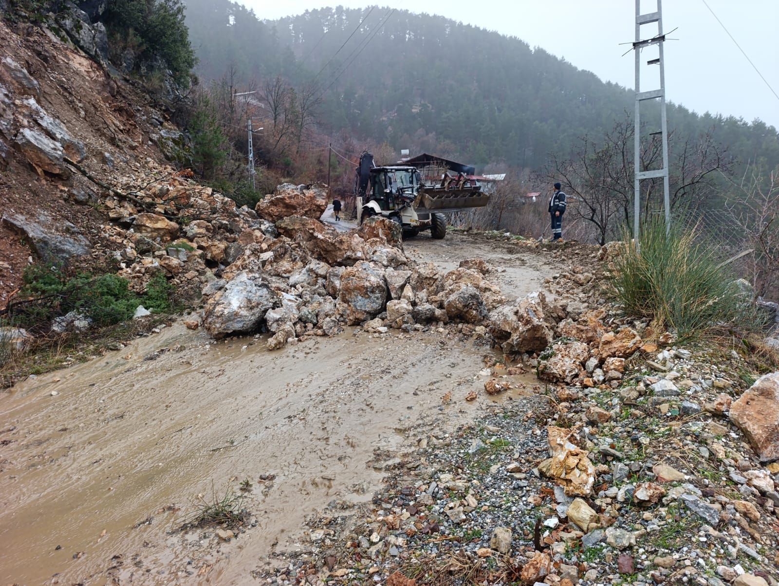 613929368 2348596568898977 1080296105598148562 n 16f5b