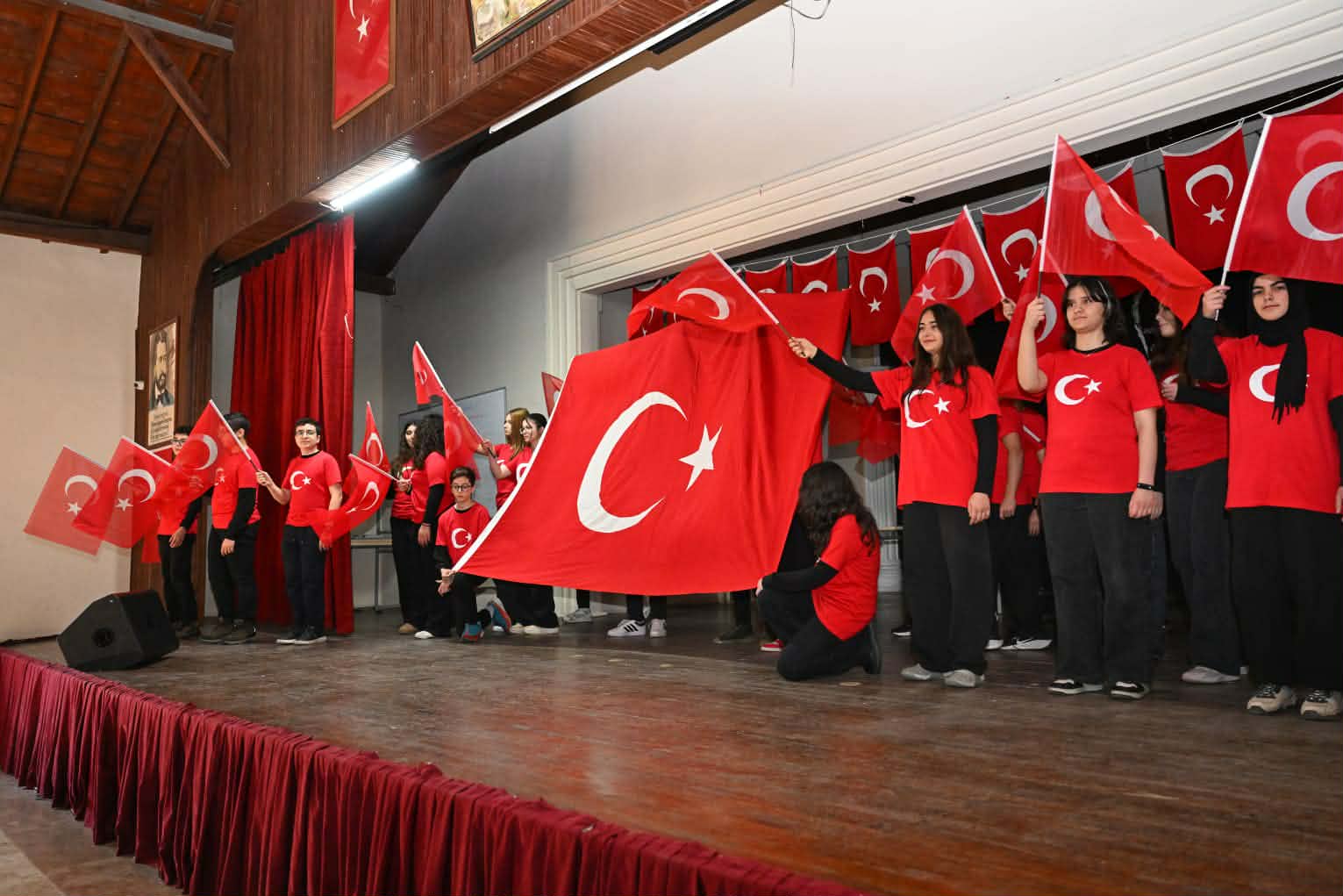 622443660 913107504735688 4838266750952550290 n 09077