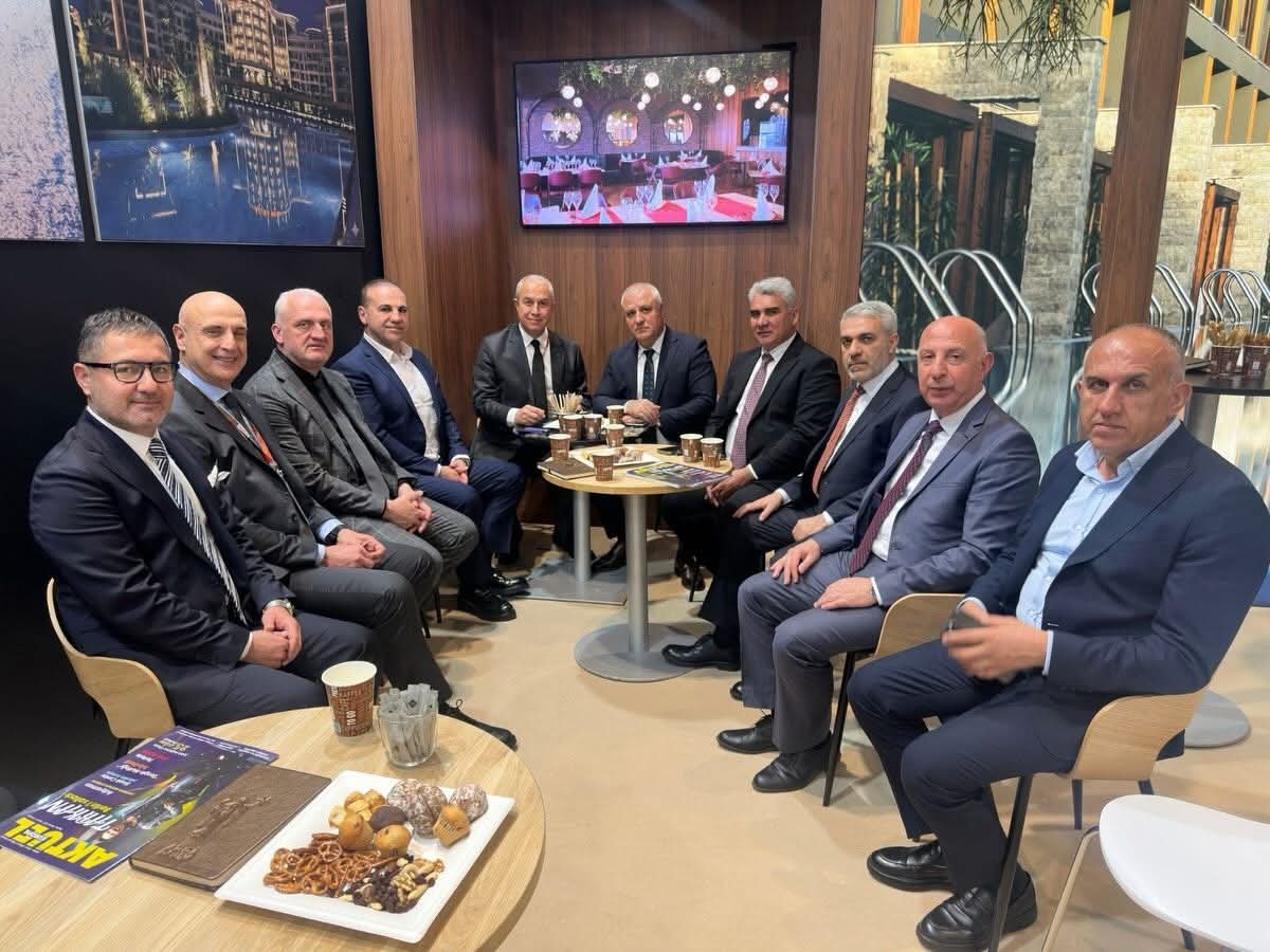 643723063 2360716817761829 5160084401985197012 n 01f9c