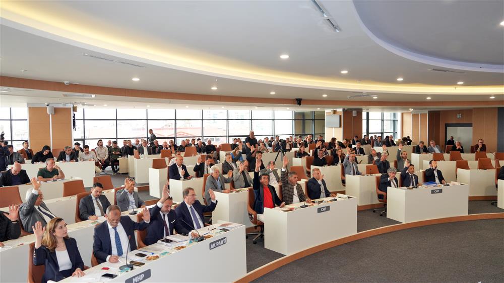 905884544326501600 28f29