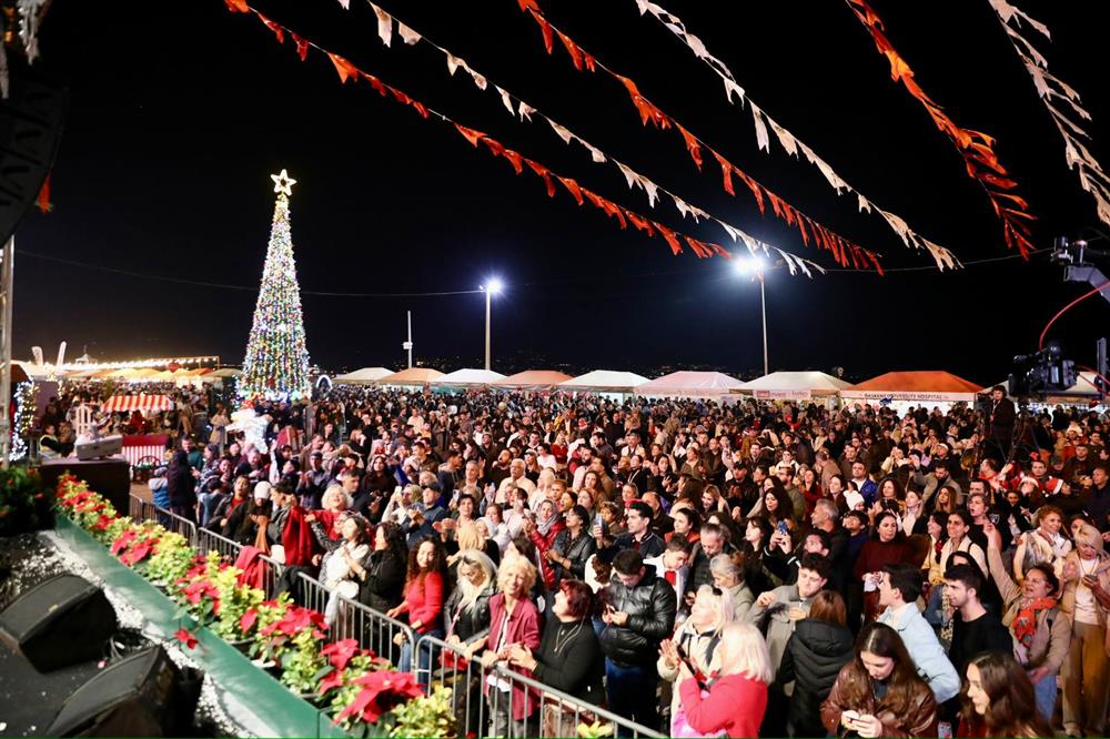ALANYA'DA ULUSLARARASI NOEL PAZARI COŞKUSU...