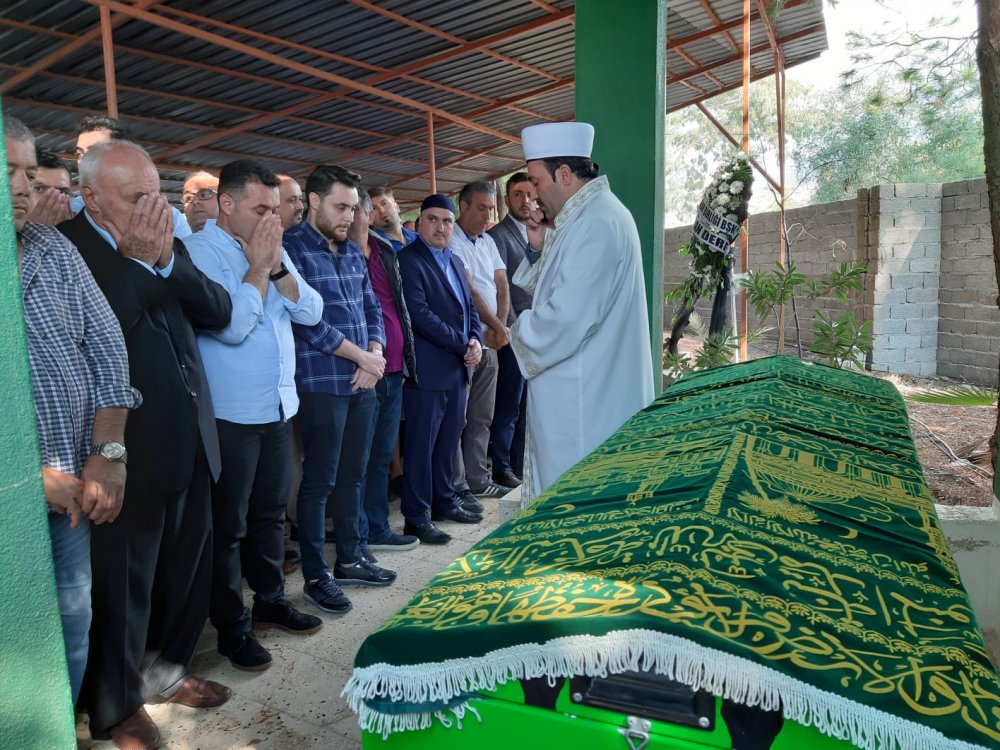 ADEM DEDE 2 2 2 949d074d 12f9 40ea 9258 dae0c14bcc6a 42826