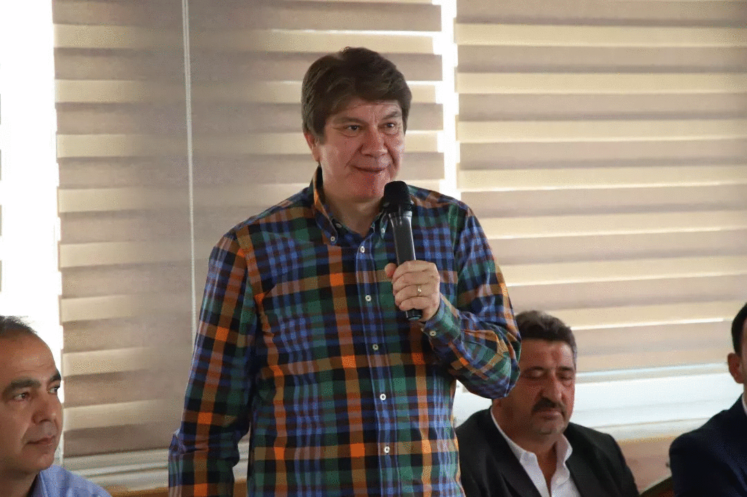 AKP VE MUHTARLAR 2 1262e