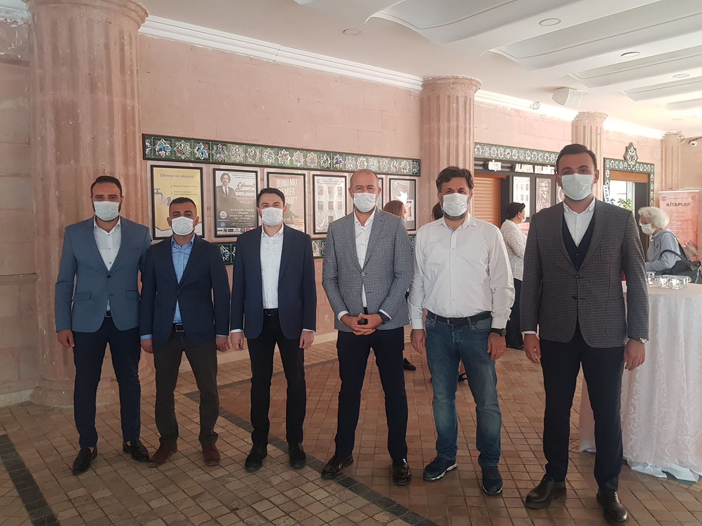 AK KADIN TOKLU TOPLU de48a