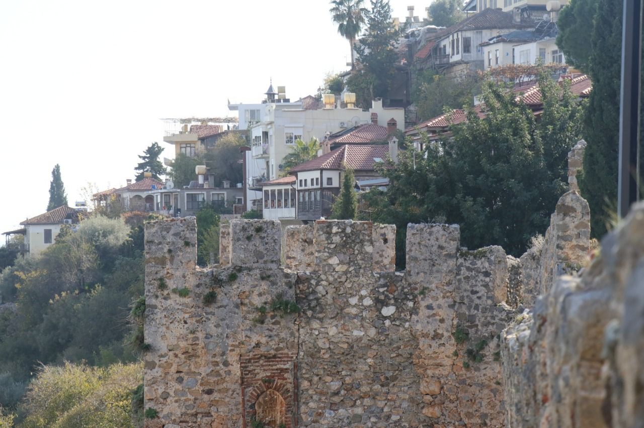 ALANYADA YAŞAMAK 3 70997