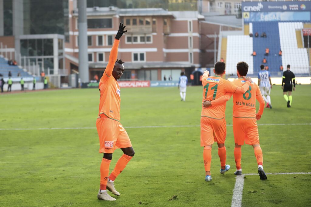 ALANYASPOR 25OCAK 2020 3 Photo c7a96afb 6d16 4276 a04e 1d486f98682ffe2a 1bbc8
