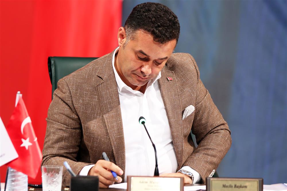 ALANYA BELEDİYESİ AĞUSTOS OTURUMU 6 BAŞKAN481188128560002560 e69cd