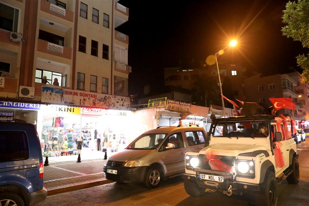 ALANYA DA 30 AĞUSTOS 6 SOKAK885494656657141568 b4848