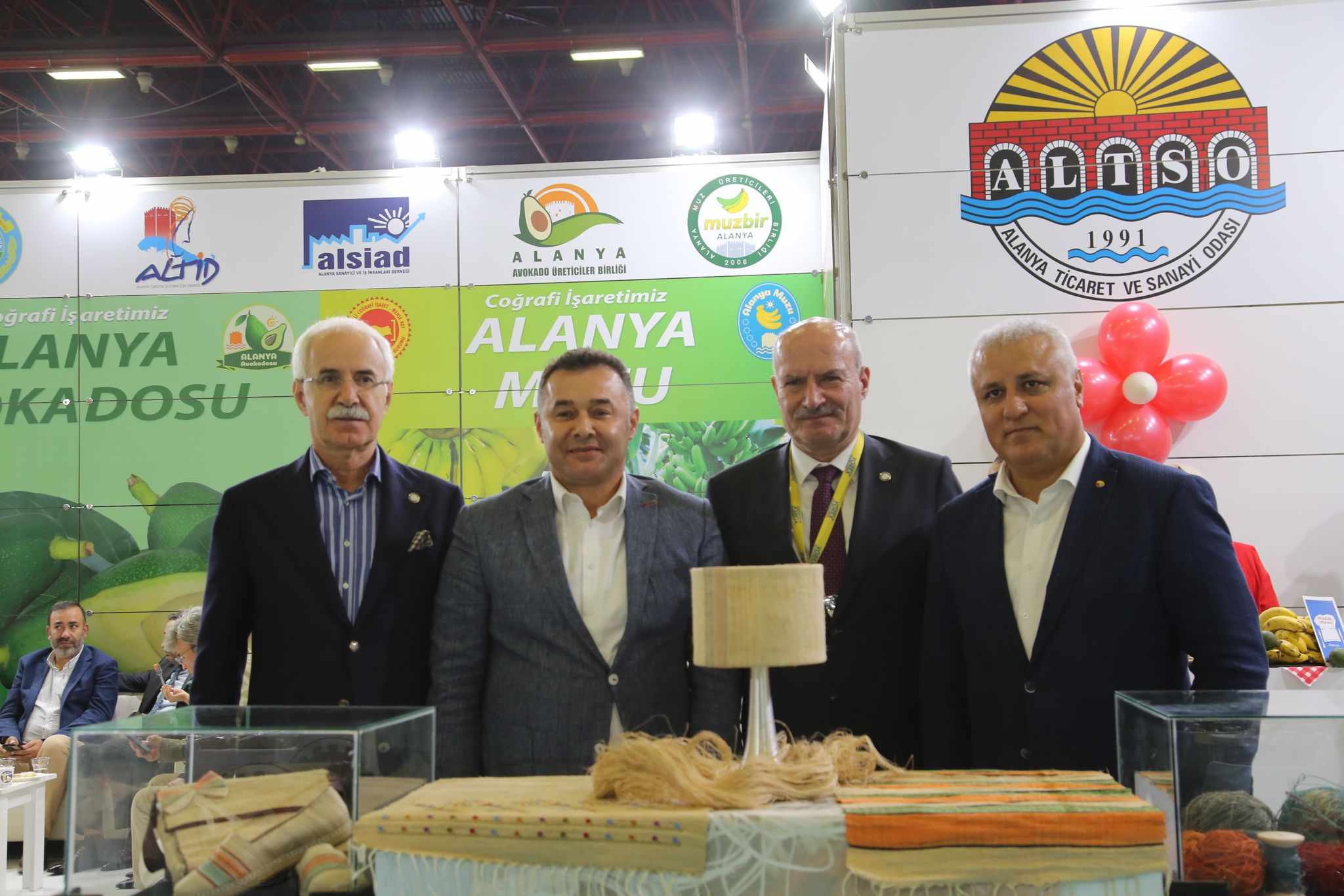 ALANYA FUARDA BİRLİKTE 6jpg 81857