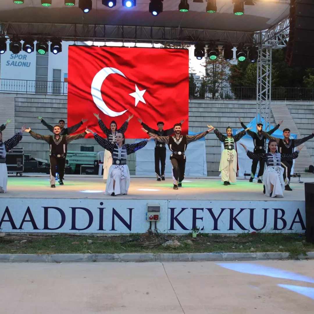 ALKÜDE 1 37ec8