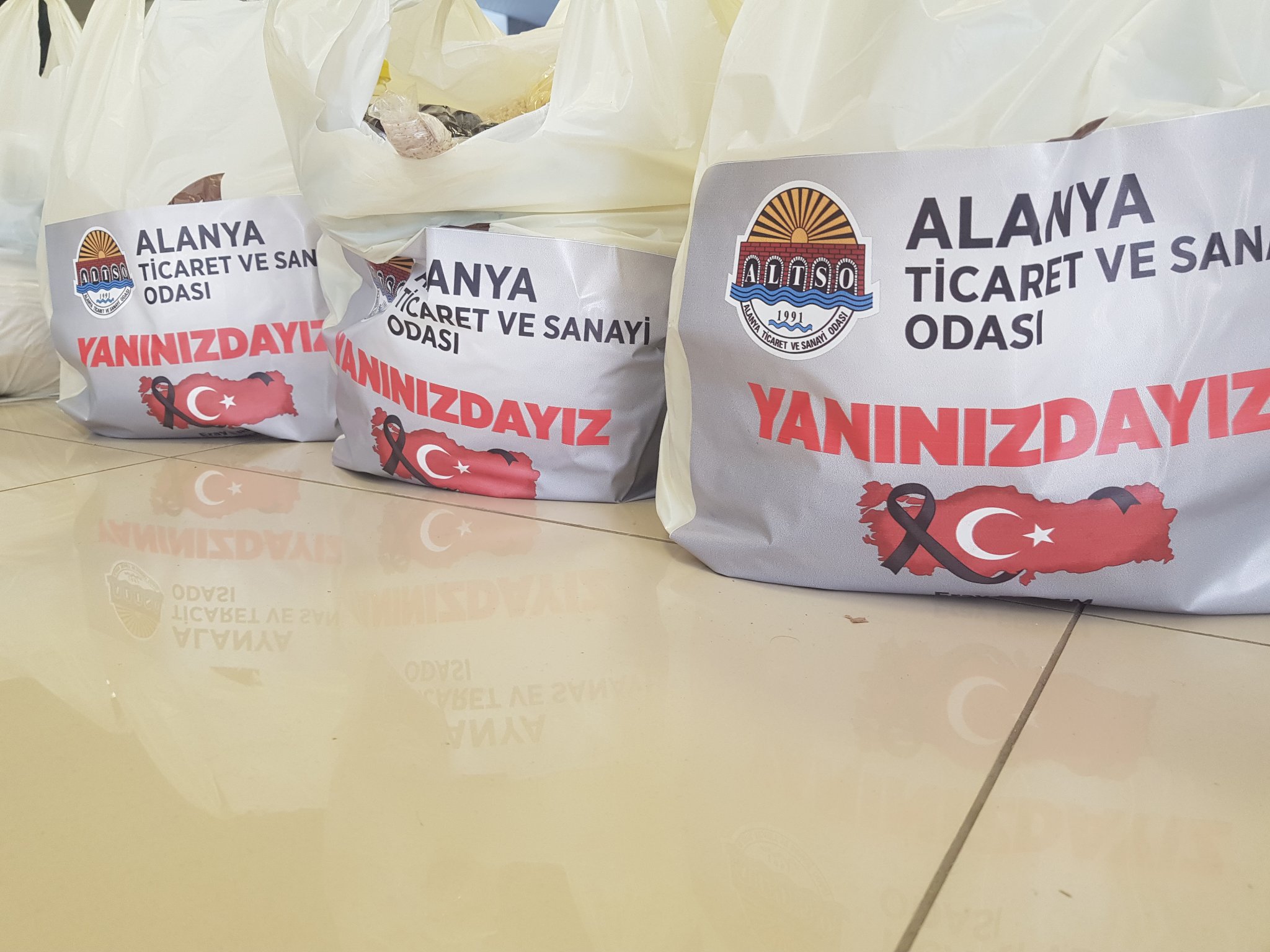ALTSO DEPREMZEDE YARDIM MERKEZİ 13 40a7c