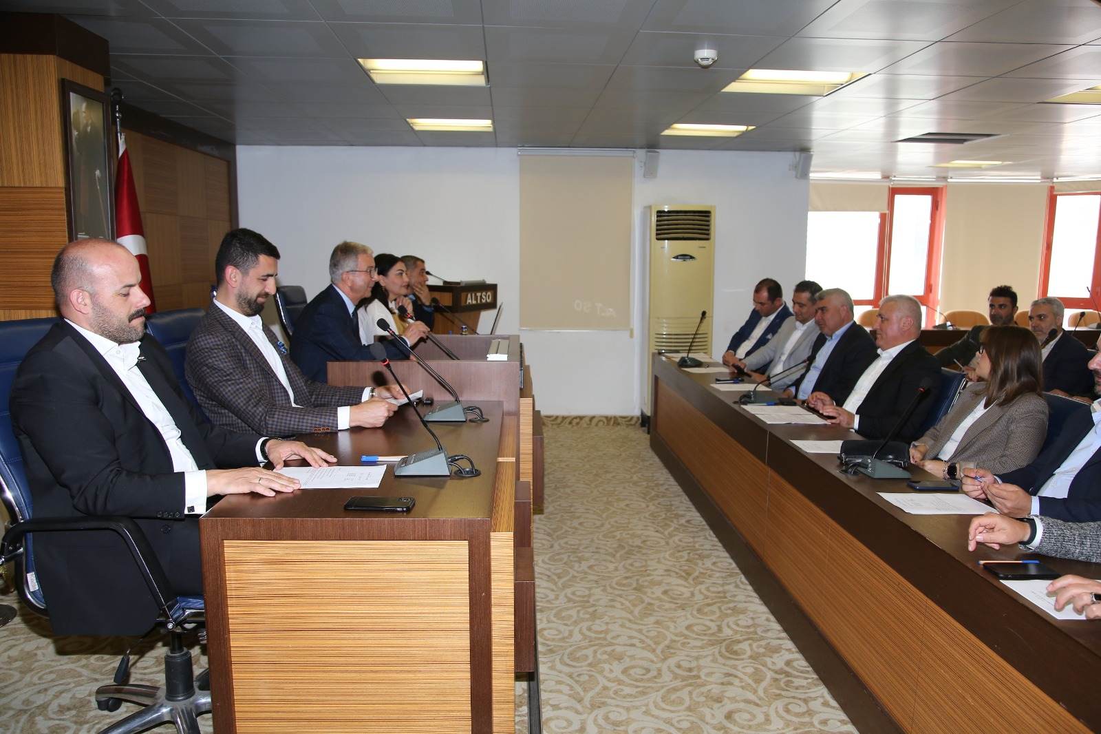 ALTSO MART MECLİSİ 1 ea315