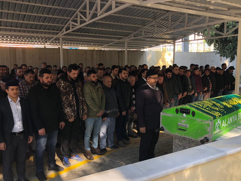 ANAK 2 1ccfb67f e0bf 472e 976c 61dae6b2e7dd ab32e