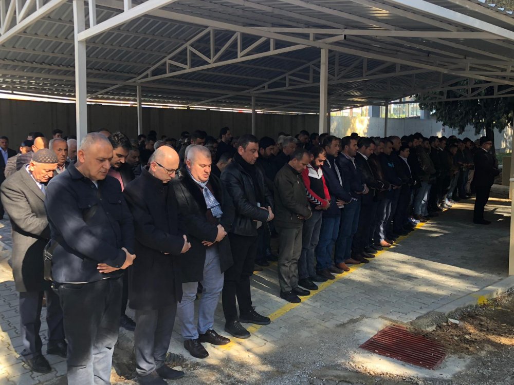 ANAK 4 42aec5d1 d8ec 4153 8505 de581245185e d7bff