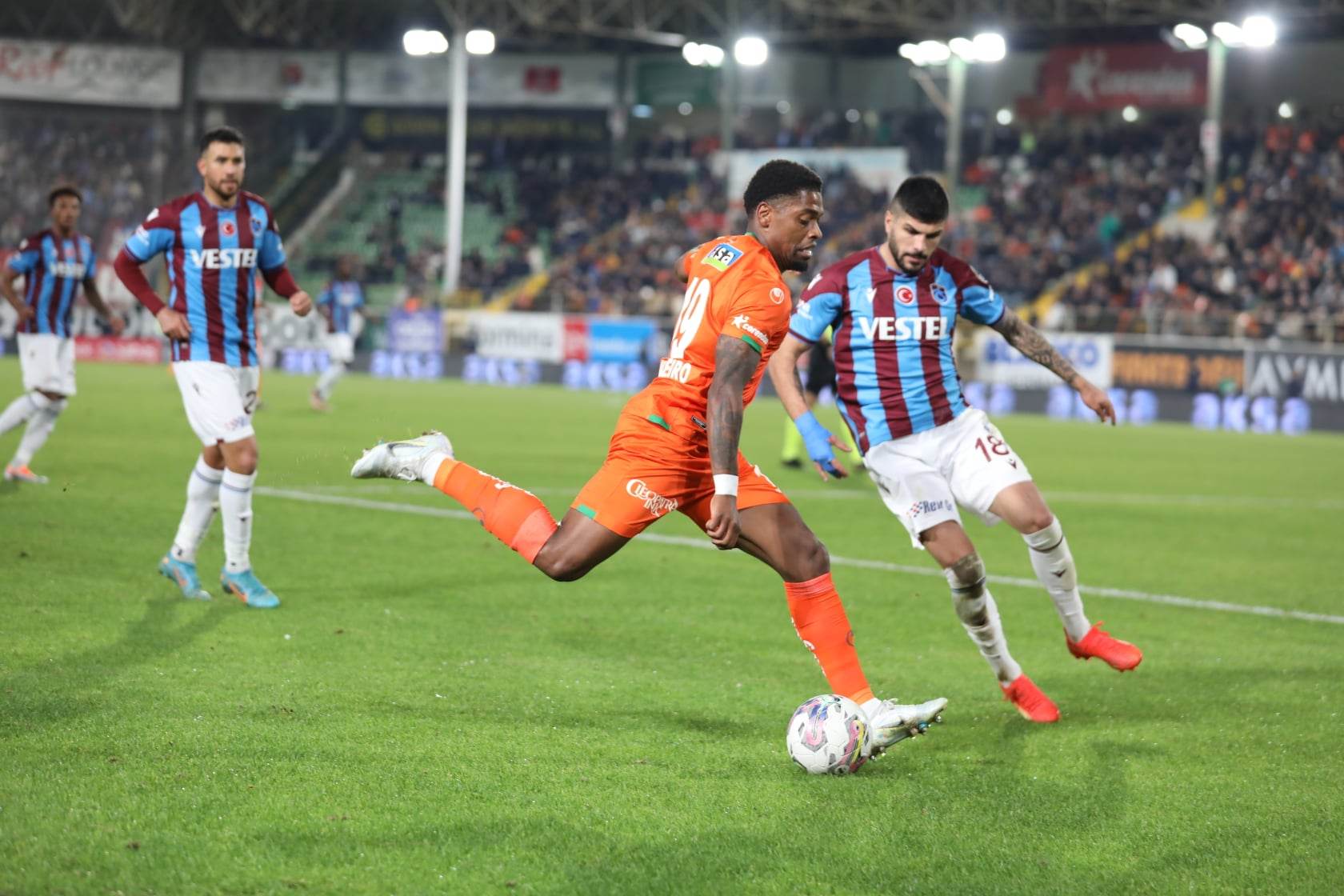 Alanyaspor ve Trabzon 2 509b0