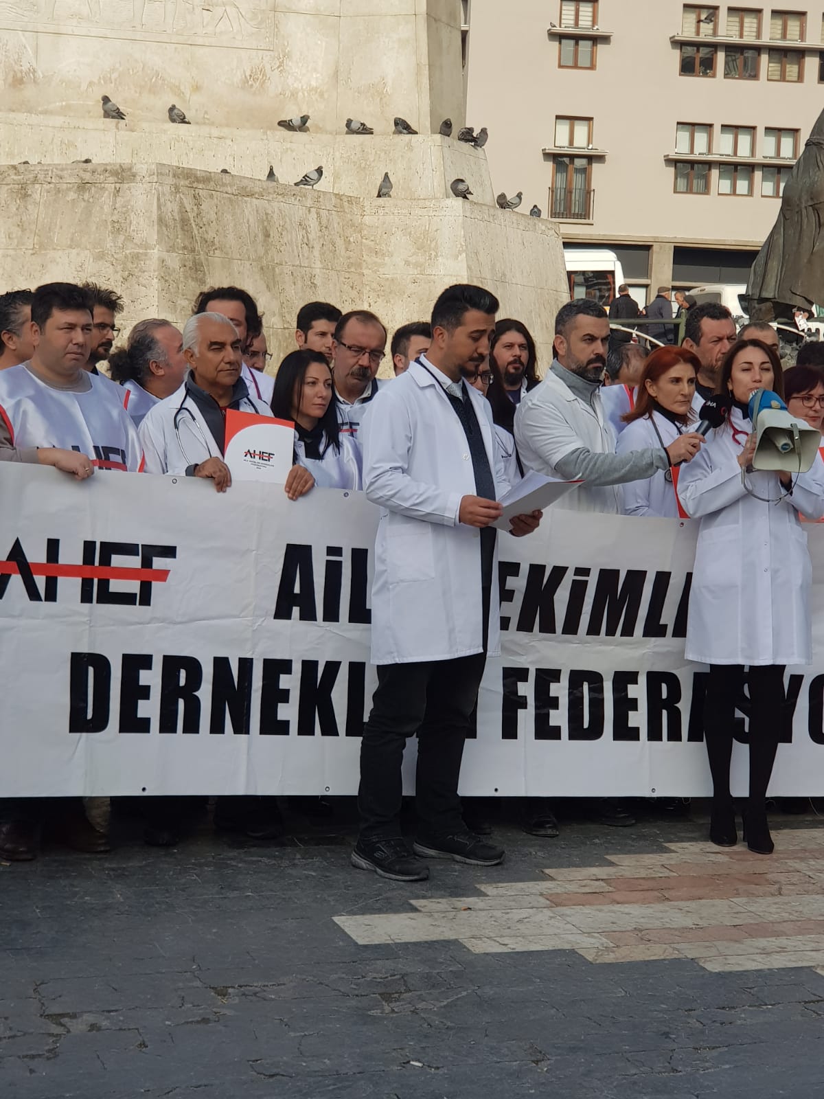 AİLE HEKİMLERİ 2 1576844987 Basin Aciklamasi 2 15501