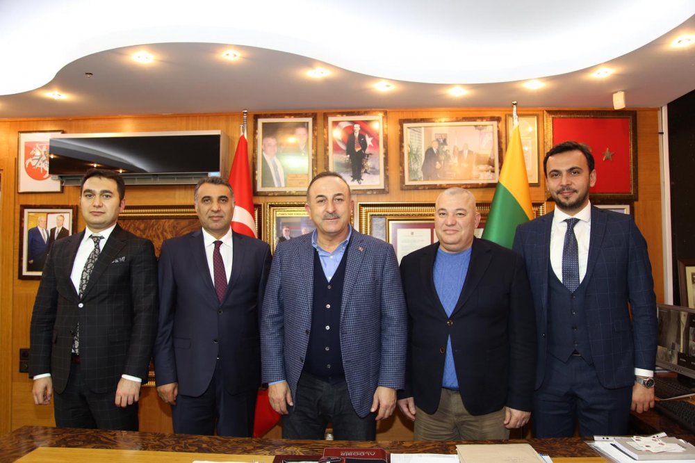 BAKANDAN ŞAHİNE TAZİYE 3 d238eba2 b712 43ca 94f1 fe34e345cd65 4f8cd