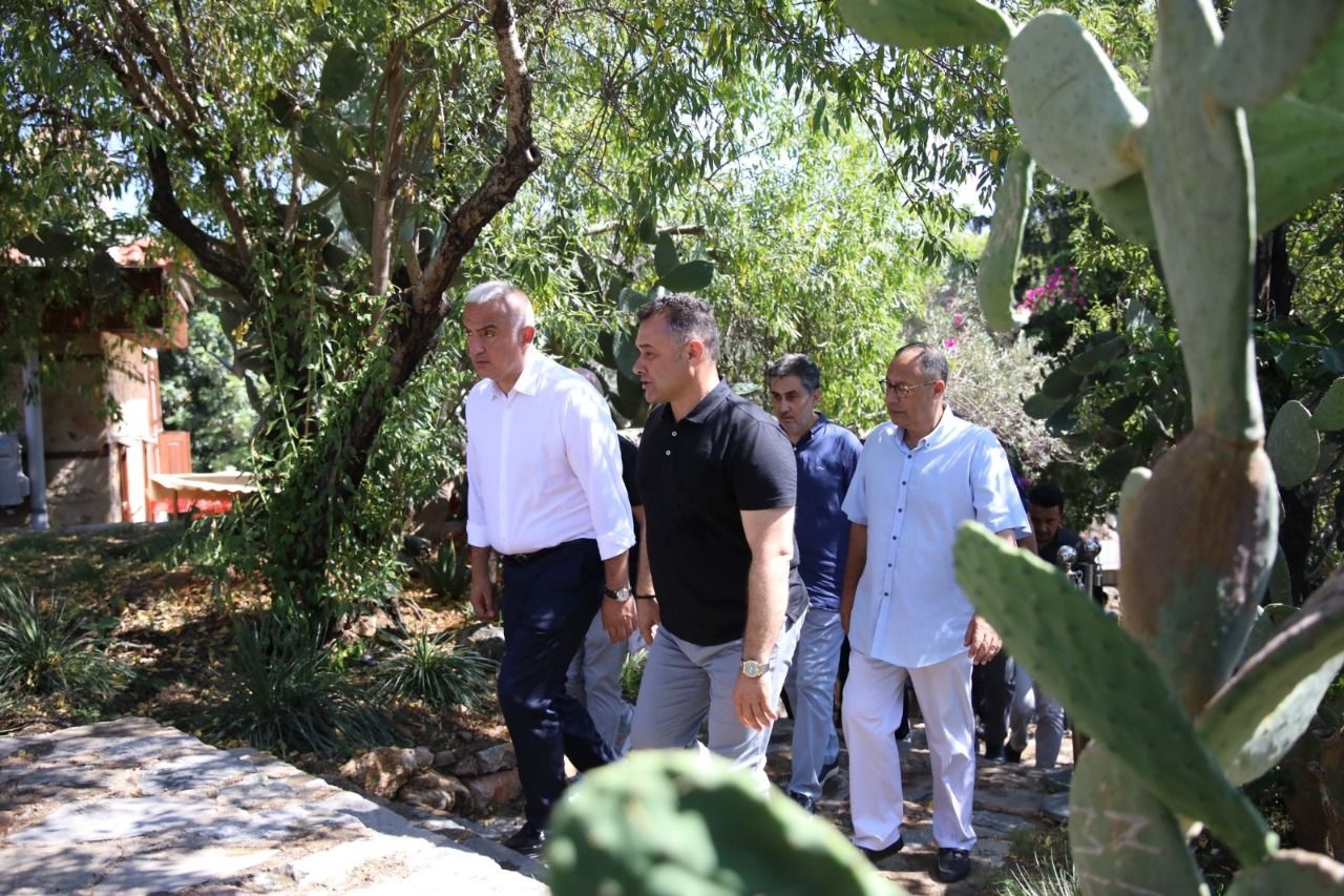 BAKAN KALEDE 1 1829e