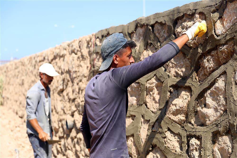 BATI DUVARI 2 843395392760535808 8e37d