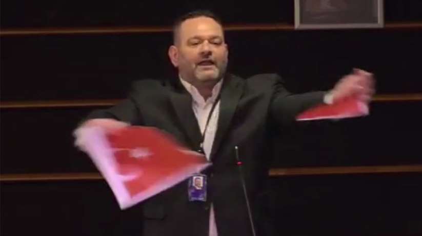 BAYRAĞIMIZI YIRTAN YUNAN 2 66d52abdm abfbe