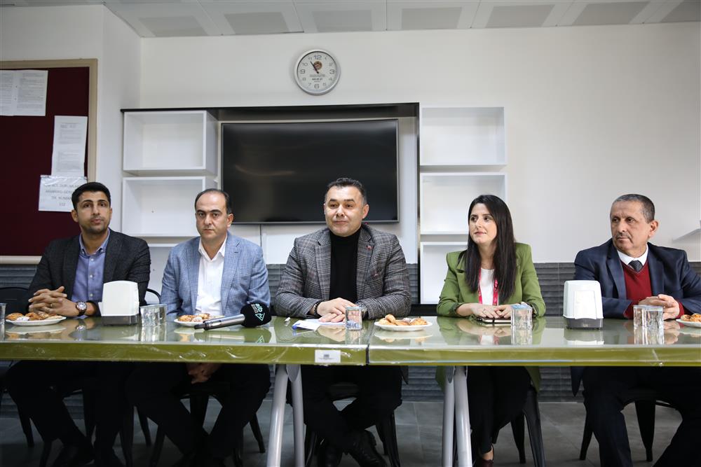 BAŞKAN VE VELİLER 4 1fdbc