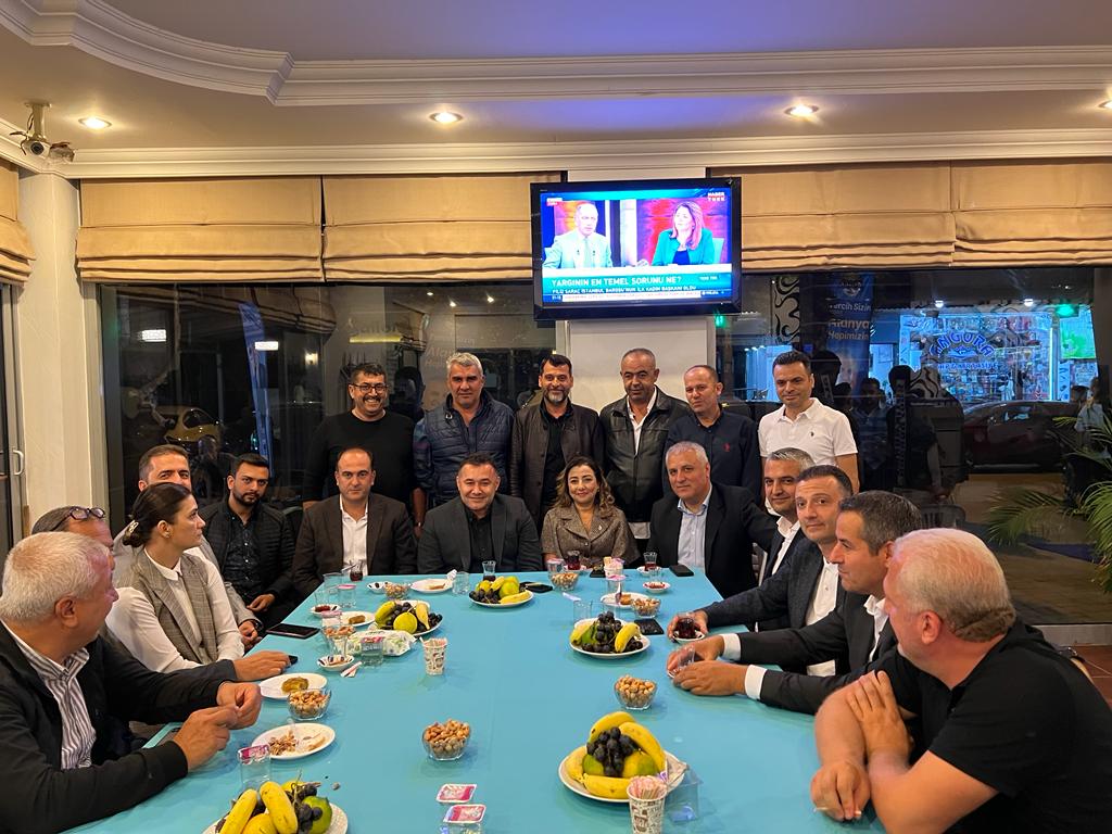 BAŞKAN YÜCEL VE ERDEM 3 09475