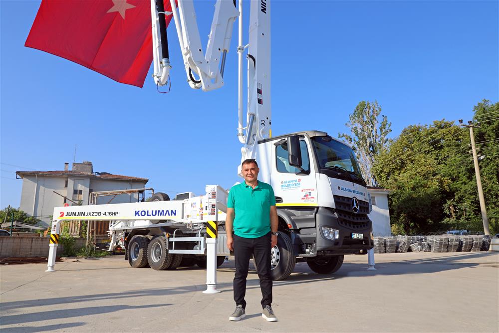 BAŞKAN YÜCEL VE YENİ YIL MESAJI .7jpg d93aa