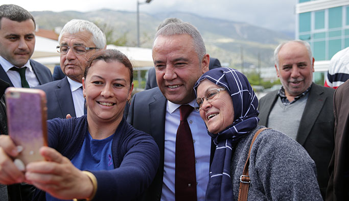 BCK. HALK 1 baskan bocek en basarili ikinci baskan secildi h46184 19ddf 55c99