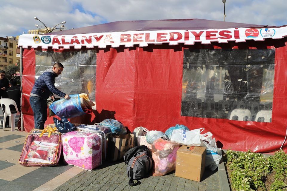 BELEDİYEDEN ELAZIĞA YARDIM 2 638de452 1b28 4edc 9dae d6cd959cbb88 beb55