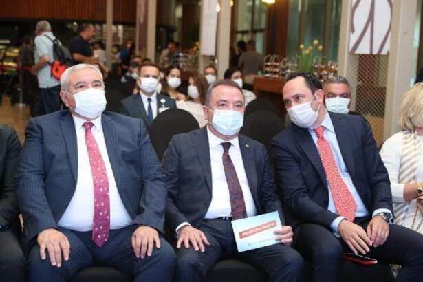 Başkan Böcek Bütün ekibimle turizmcilerimizin emrindeyim 4 f31f3