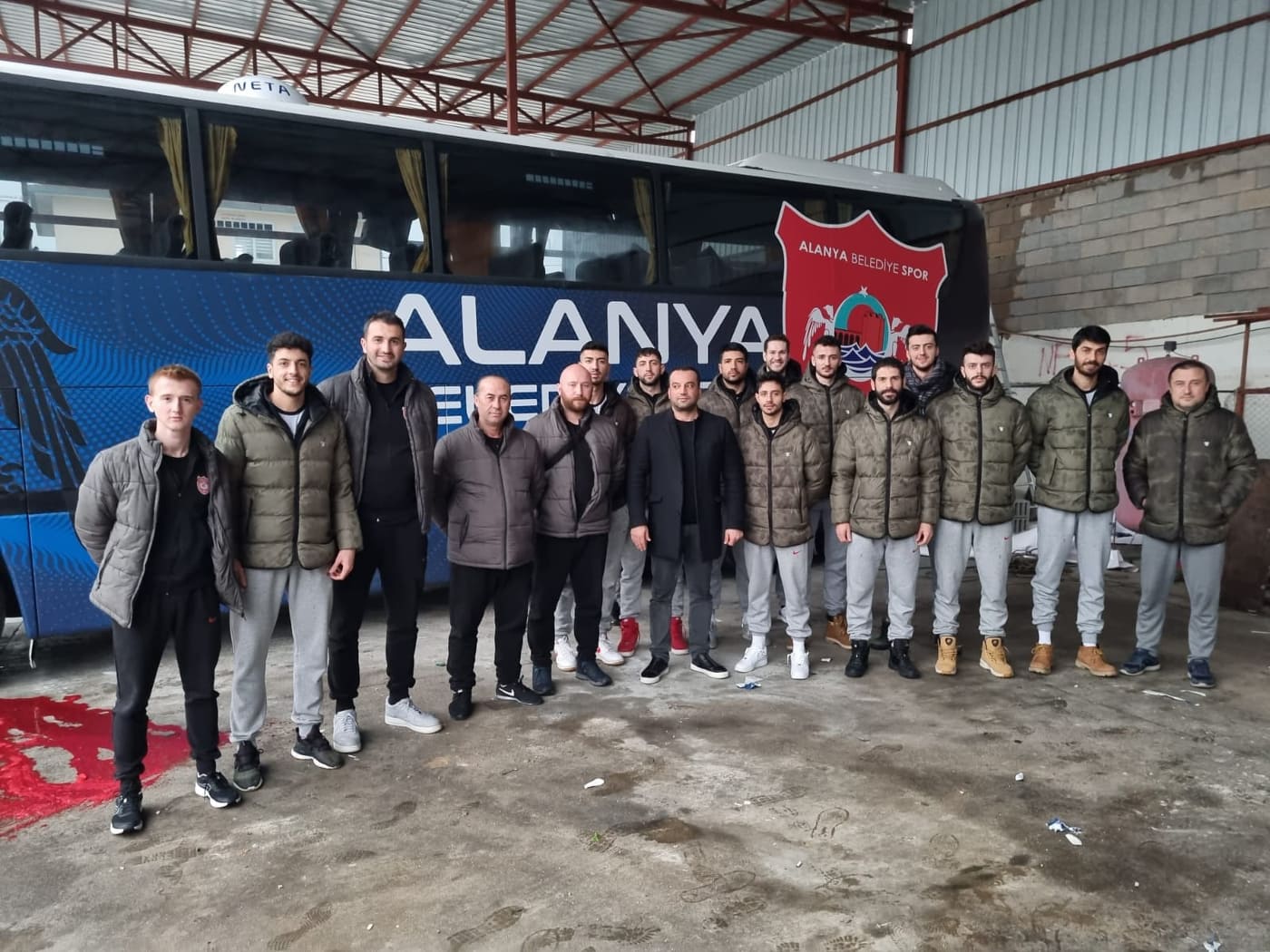 Belediyespora yeni otobüs 1 f0670