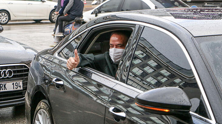 BÖCEKTEN İLK MESAİ 2 5fcf6cf755428113d0c41e8b 7443b