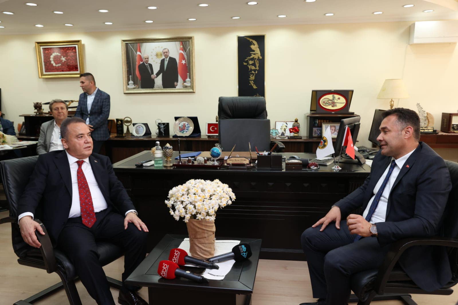 BÖCEK ALANYADA İFTAR VERDİ 2 eccf3