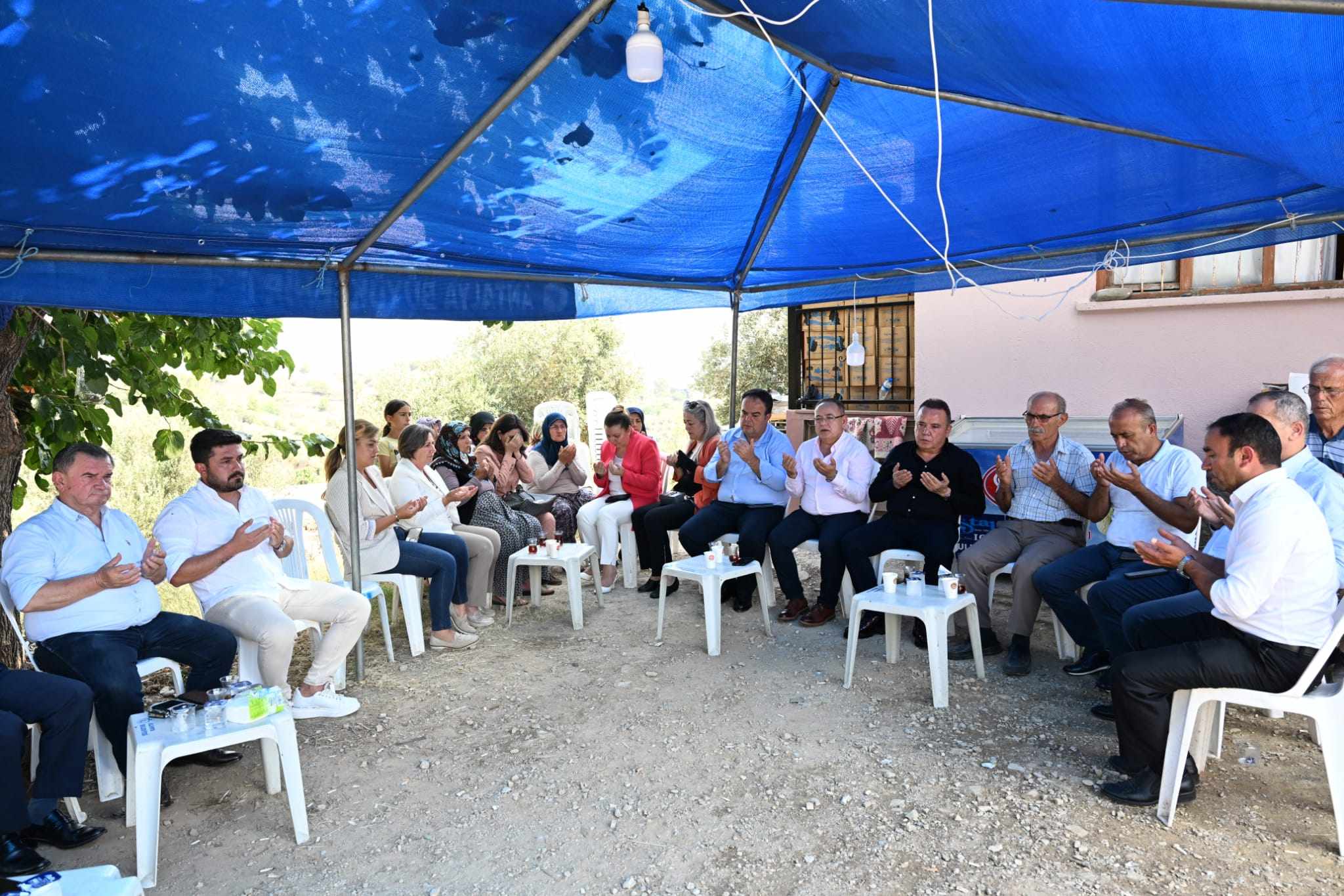 BÖCEK ALANYA BULUŞMASI 5.jpgŞEHİT EVİNDE d5480