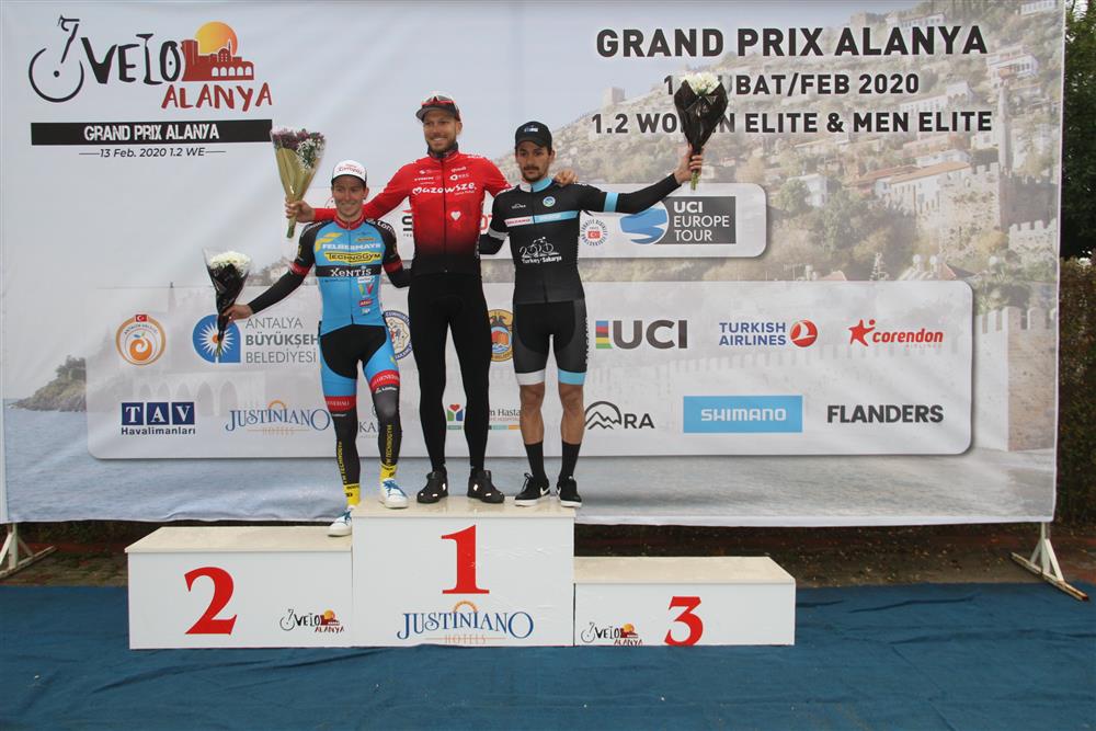 BİS 3 491657088228668928 ef8be